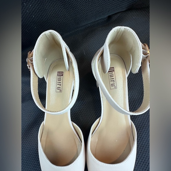 Mixโ No. 6 White Ankle Strap Block Heel Dress Shoes - Picture 6 of 9